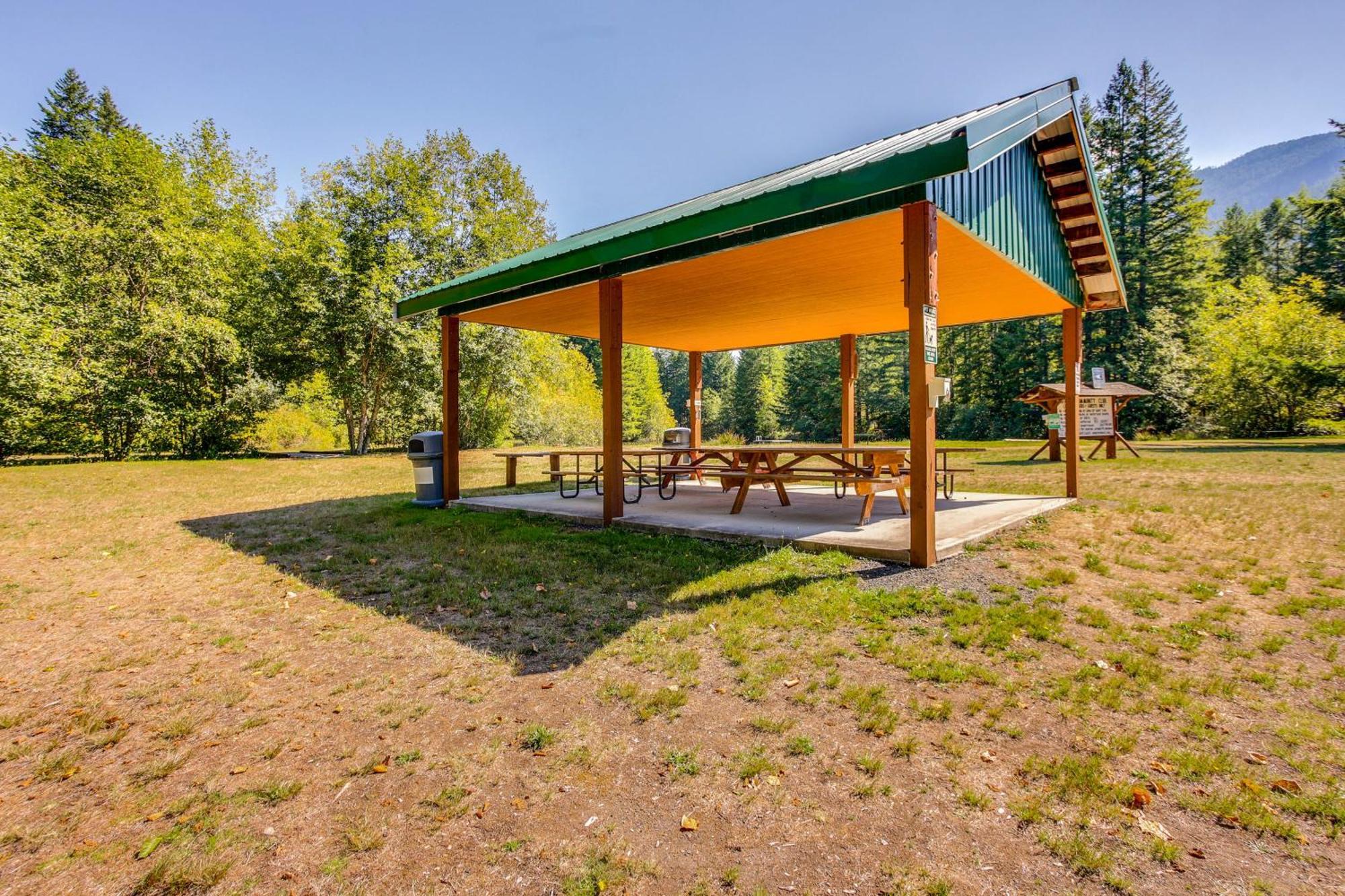 Quaint Ashford Studio Stay 5 Mi To Mt Rainier! エクステリア 写真
